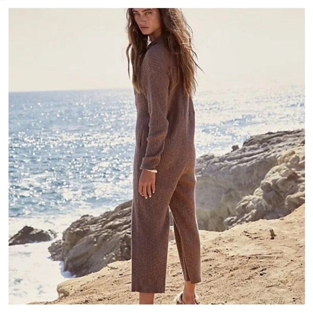 Nwot. Size Small. - image 3